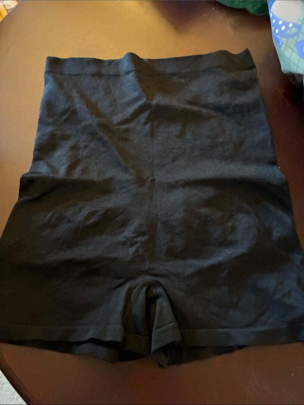 Re-define  Black High-Waist Shaping Shorts1XL